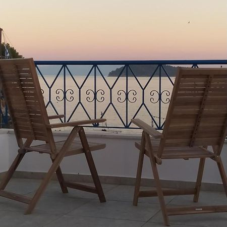 Emerald Blue Skiathos Town Ngoại thất bức ảnh
